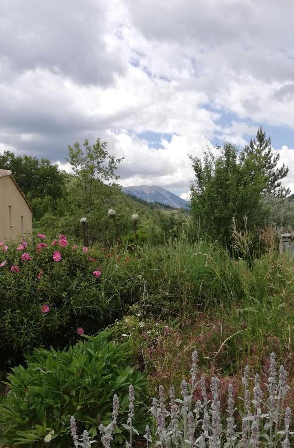 La Farigoule Villa Montbrun-les-Bains Eksteriør billede